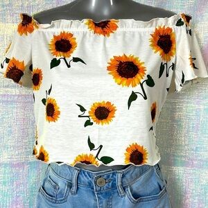 NEW IN BAG Sunflower 🌻 Crop Top (L)